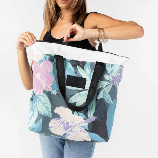 Day Tripper | Pau Hana